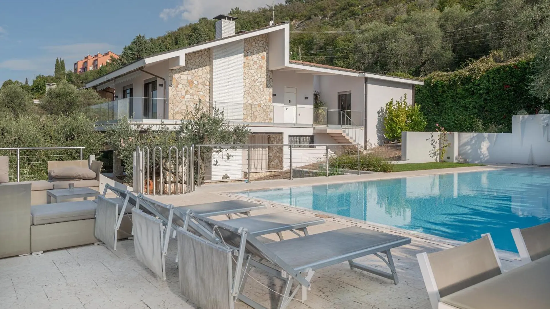 Villasgarda - Villa Lorena Carbona Torri Del Benaco