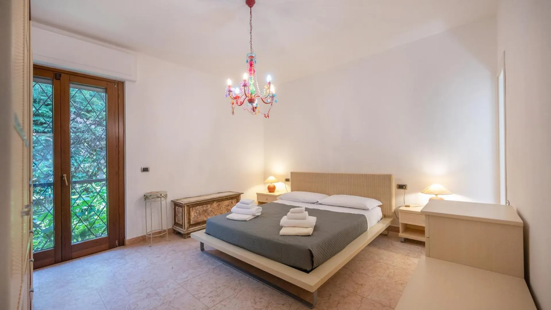Villasgarda - Villa Lorena Carbona Torri Del Benaco Italia