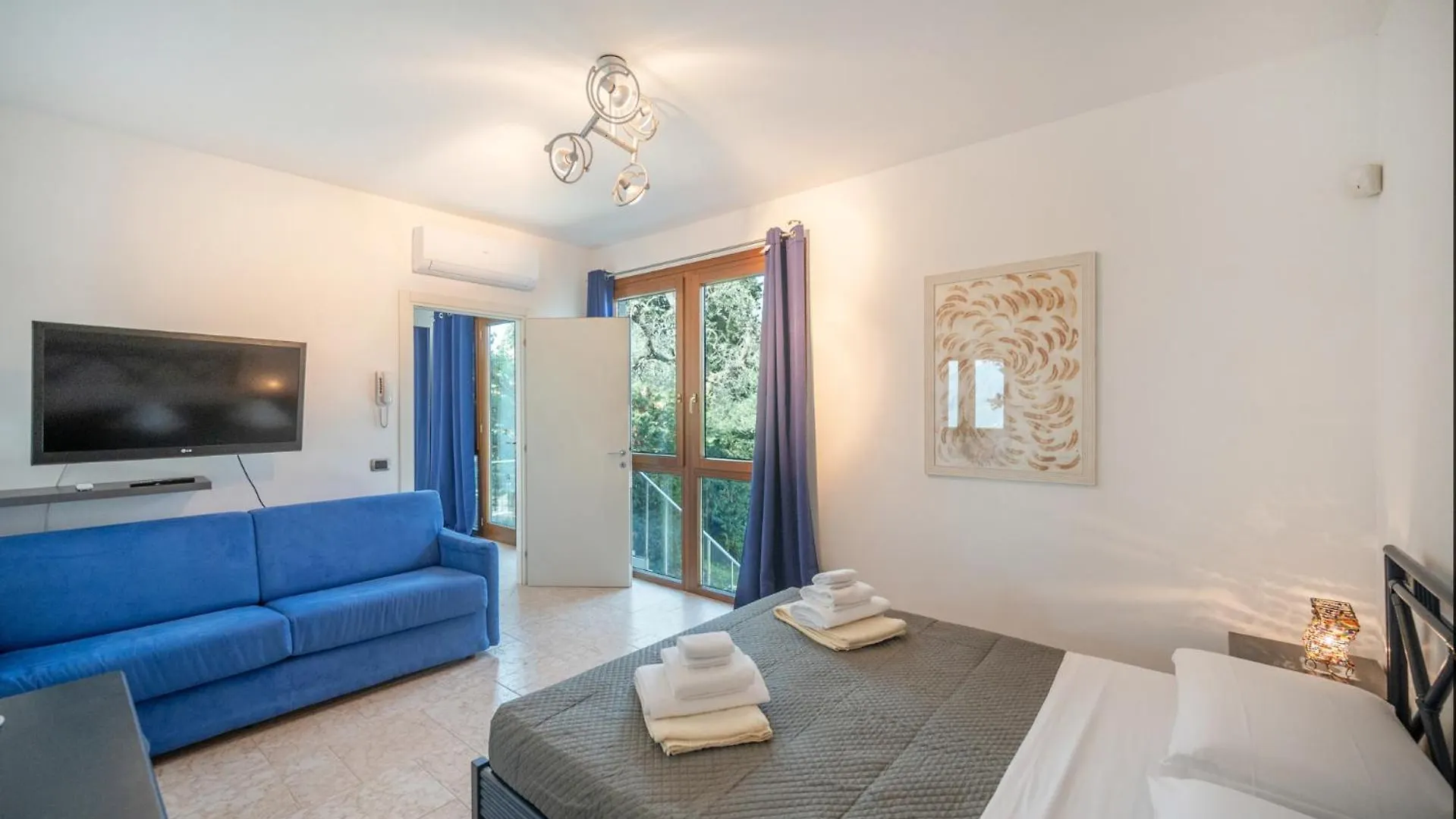 Villasgarda - Villa Lorena Carbona Torri del Benaco Olaszország